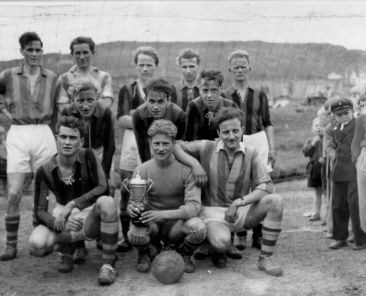 PeturSigurð 1955 Steypavinnari-Enhanced