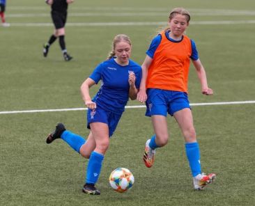 Katrin Hansen (vm) og Marta Østerø (hm)