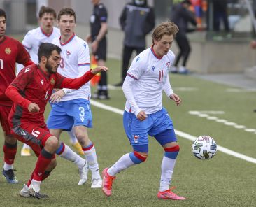 web_lukas_giessing_u21_portal
