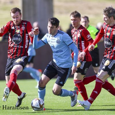 Vikingur-HB240422-06-info